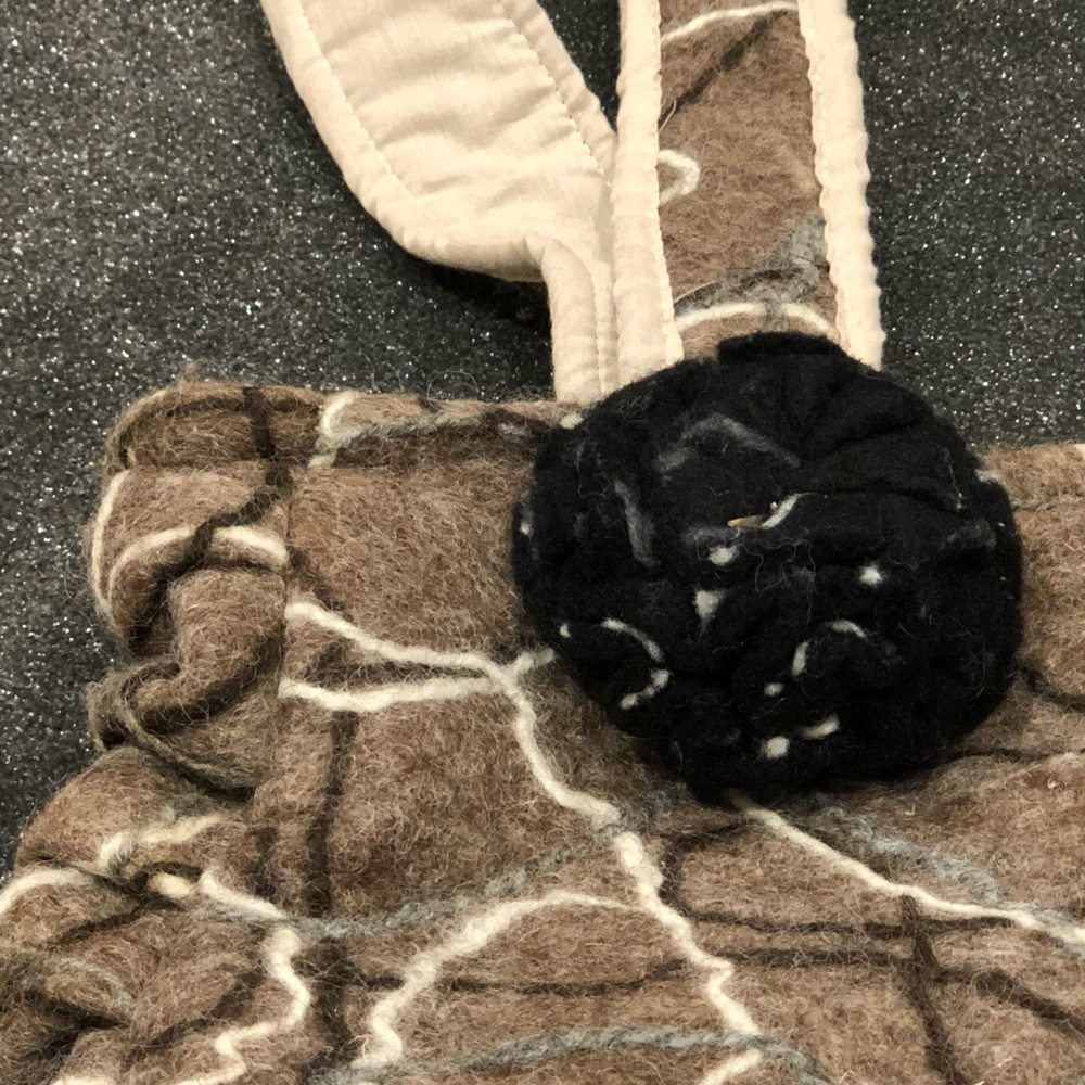 Fun Woolen Bag - image 2